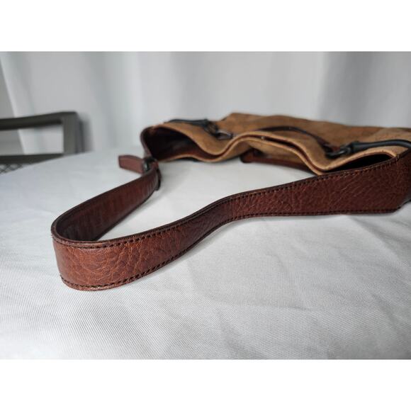 Gucci GG Canvas Hobo Shoulder Bag Brown Leather Trim, Made in Italy Fall Autumn - Picture 5 of 14